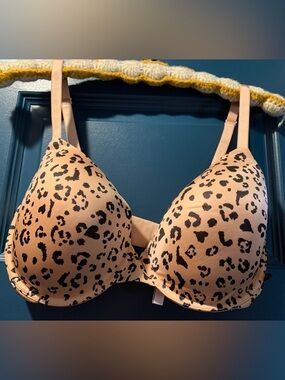 Victoria's Secret Nude & Black Leopard Push-Up Bra